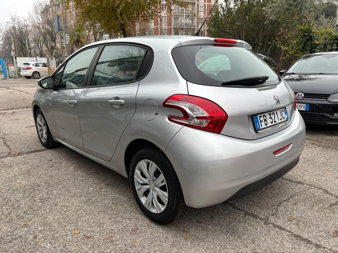 Peugeot 208 1.4 VTi 95 CV 5p. GPL OK Neopatentati