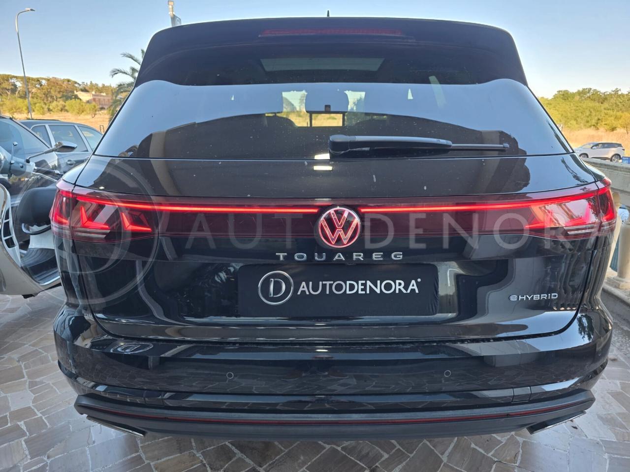 Volkswagen Touareg 3.0 V6 TSI eHybrid Elegance#LED#TETTO#NAVI#COCKPIT#CARPLAY#CAM#AMBIENT LIGHT