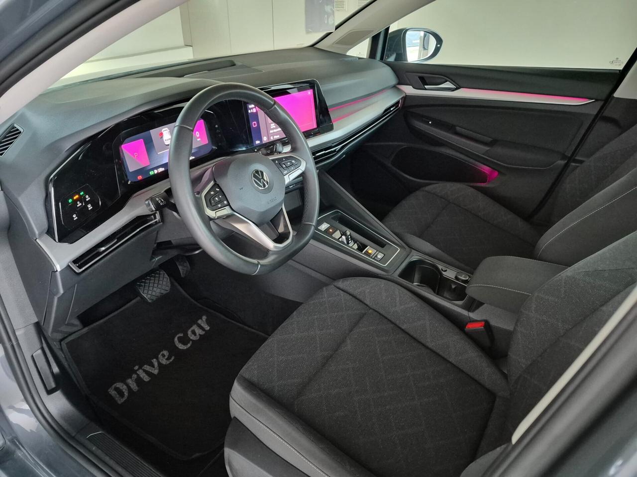 Volkswagen Golf 1.0 eTSI EVO LIFE DSG LED APPLE CAR PLAY/ANDROID AUTO C.17" WIRELESS ACC COCKPIT PRO KEYLESS LANE ASSIST AMBIENT LIGHT