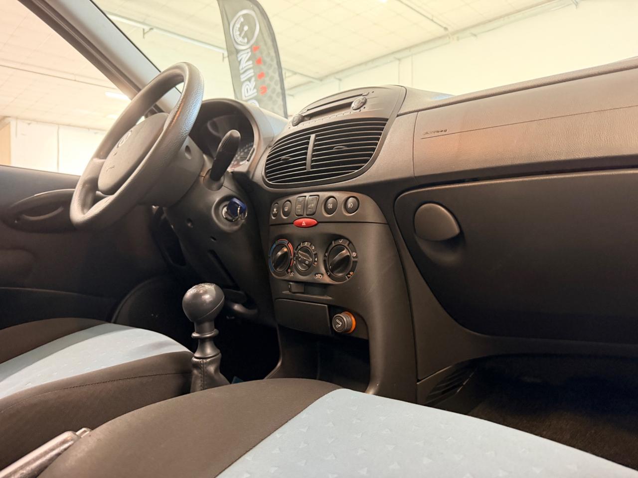 Fiat Punto 1.2 5 porte Active Natural Power