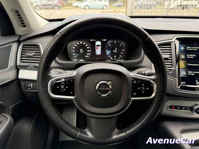 VOLVO XC90 2.0 b5 Momentum Pro awd 7 posti TETTO CERCHI 21'