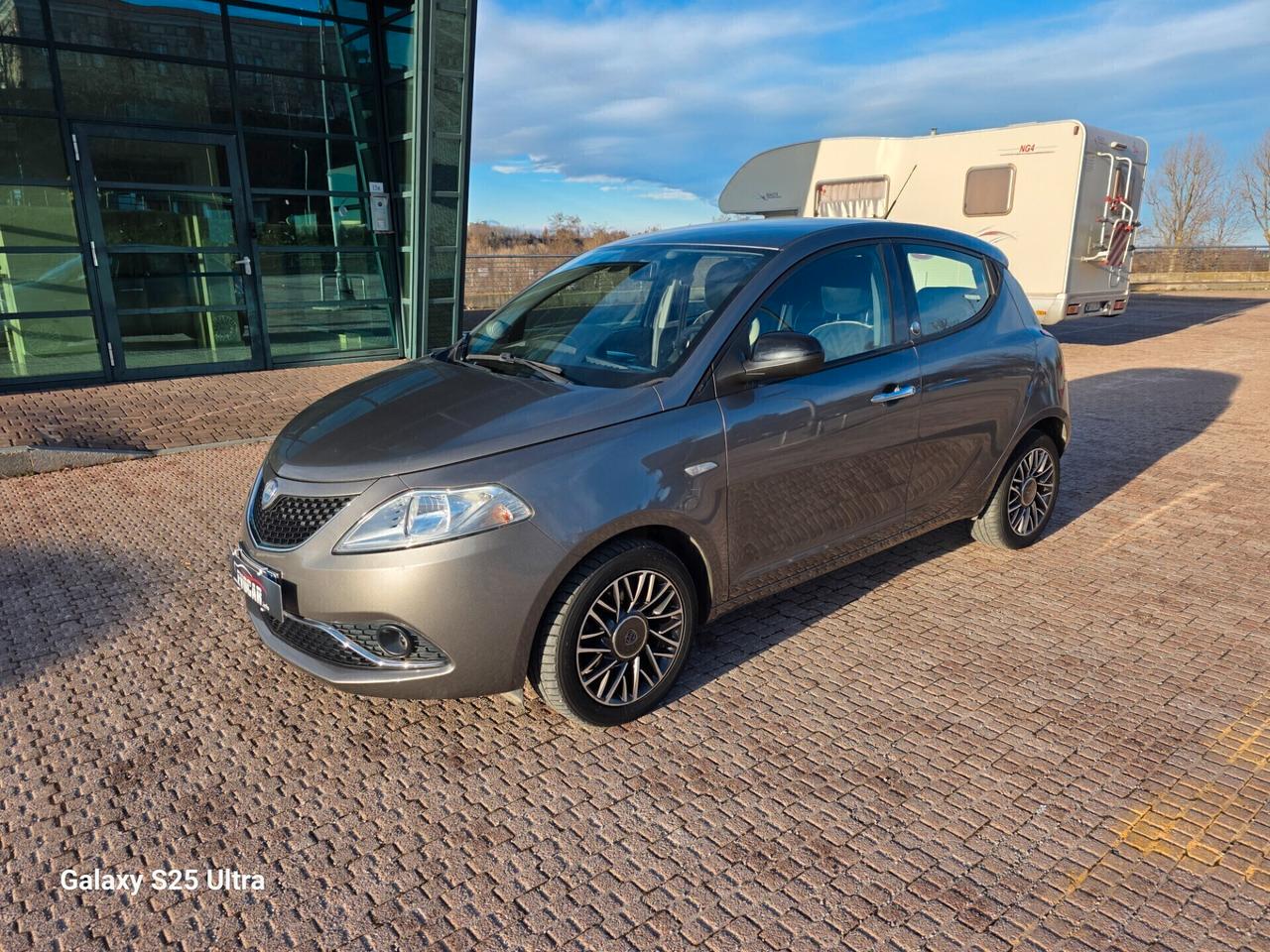 Lancia Ypsilon 1.2 GPL ritiro usato/scambio