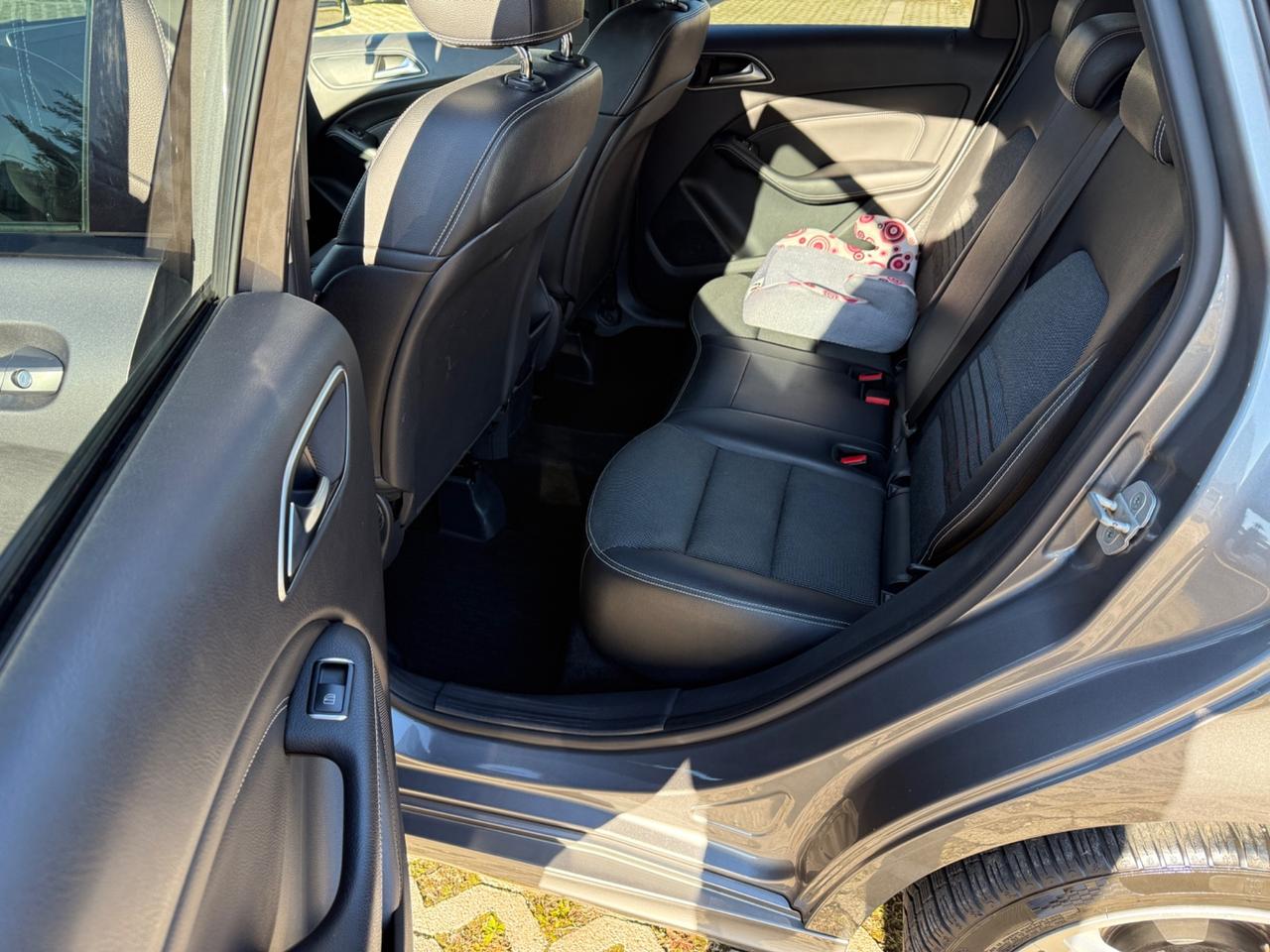 Mercedes B 200 d 136cv Motore 2.200cmc Mercedes