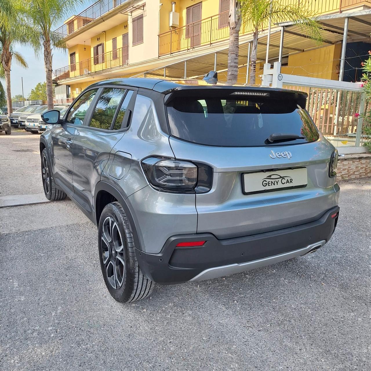 Jeep Avenger 1.2 Turbo 100 CV Summit