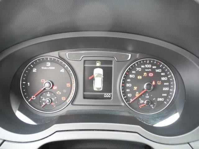 AUDI Q3 2.0 TDI 120cv 6M - NAVI -Ok NEOPATEN.- DA VETRINA