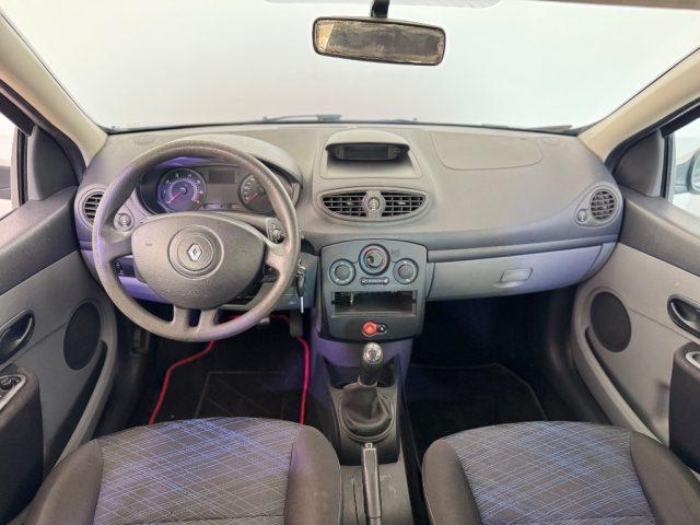 RENAULT Clio 1.2 16V 5 porte Luxe