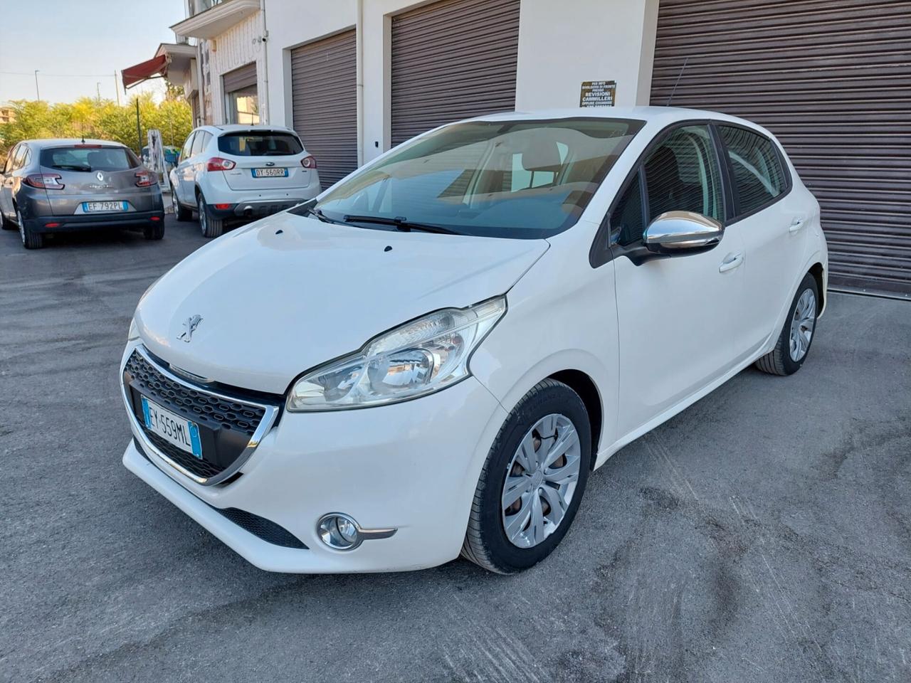 Peugeot 208 1.4 HDi 68 CV 5 porte Active