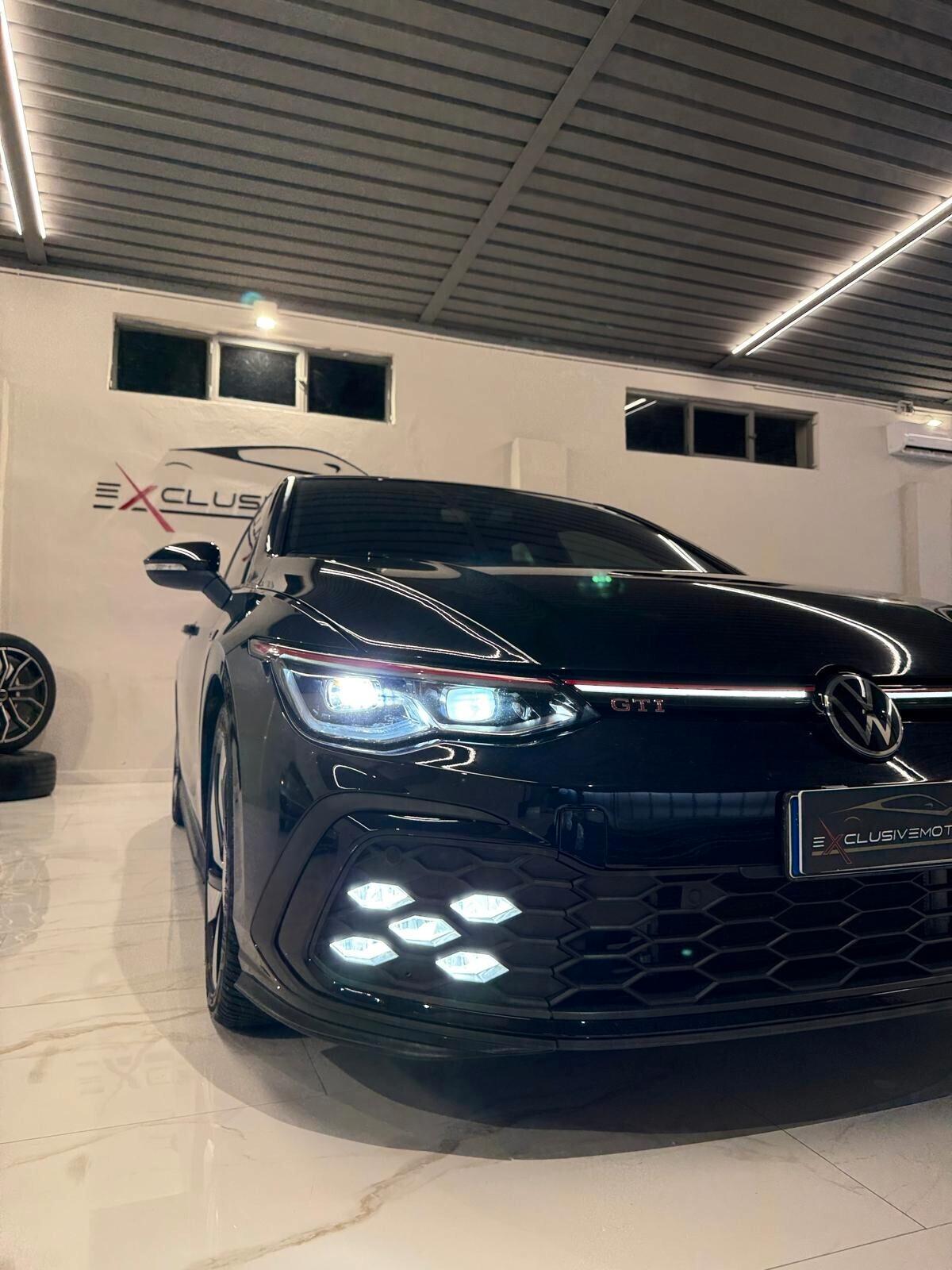 Volkswagen Golf GTI 2.0 TSI