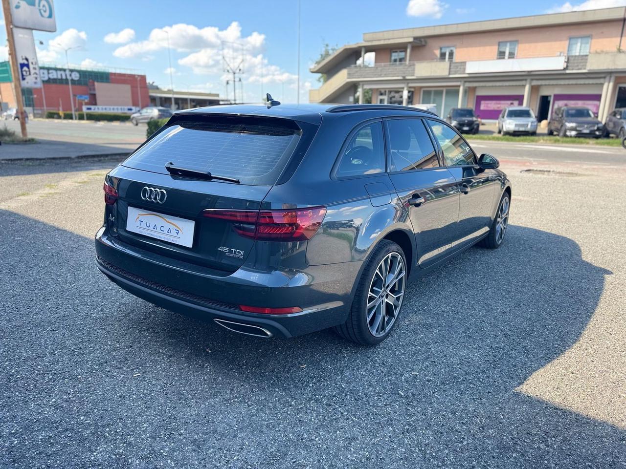 Audi A4 Business 3.0 45 TDI #6681