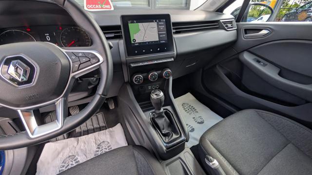 RENAULT Clio 1.0 BENZINA 90CV 5 PORTE OK NEOPATENTATO