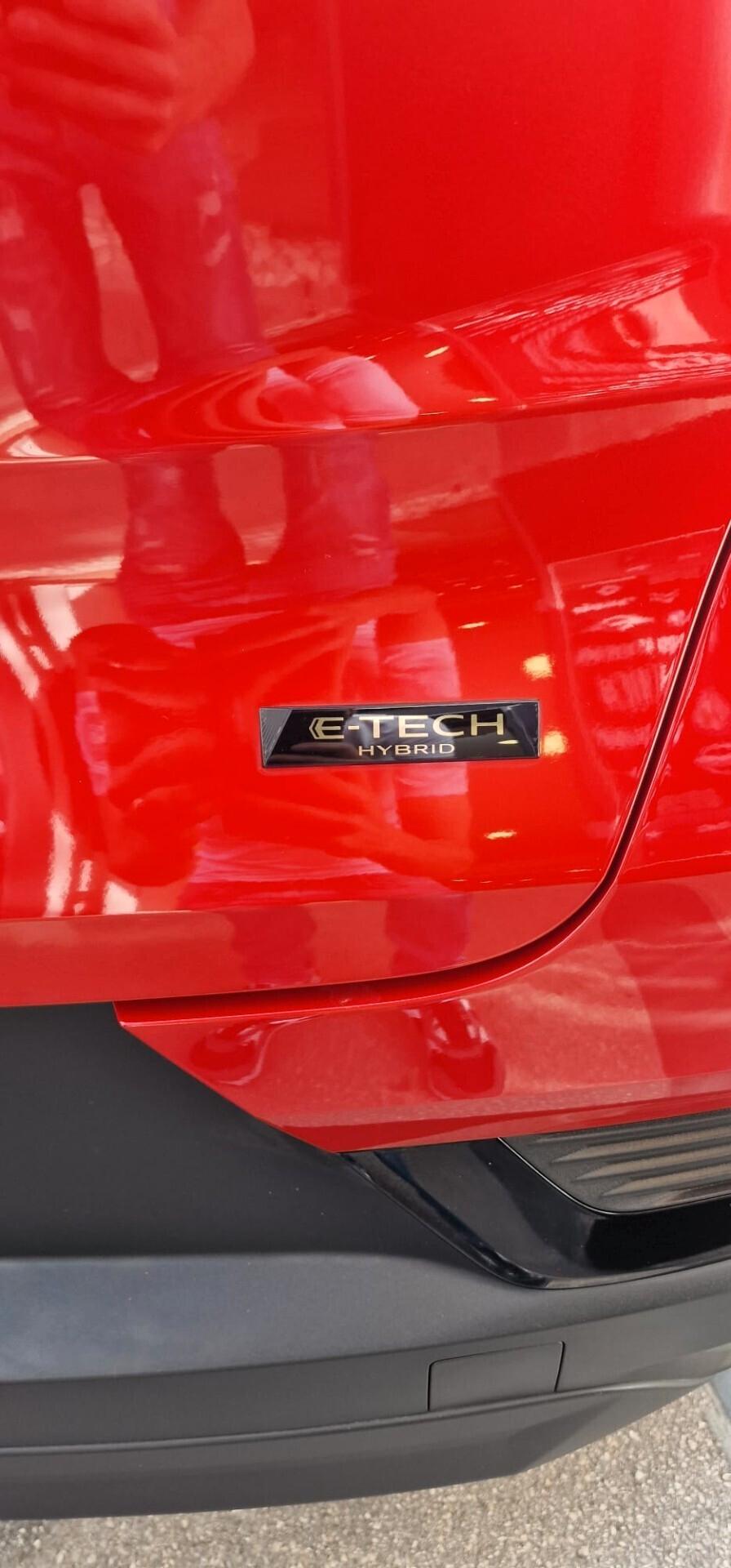 Renault Captur Full Hybrid E-Tech 145 CV Techno