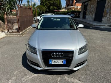 Audi A3 SPB 1.6 TDI 105 CV Attraction