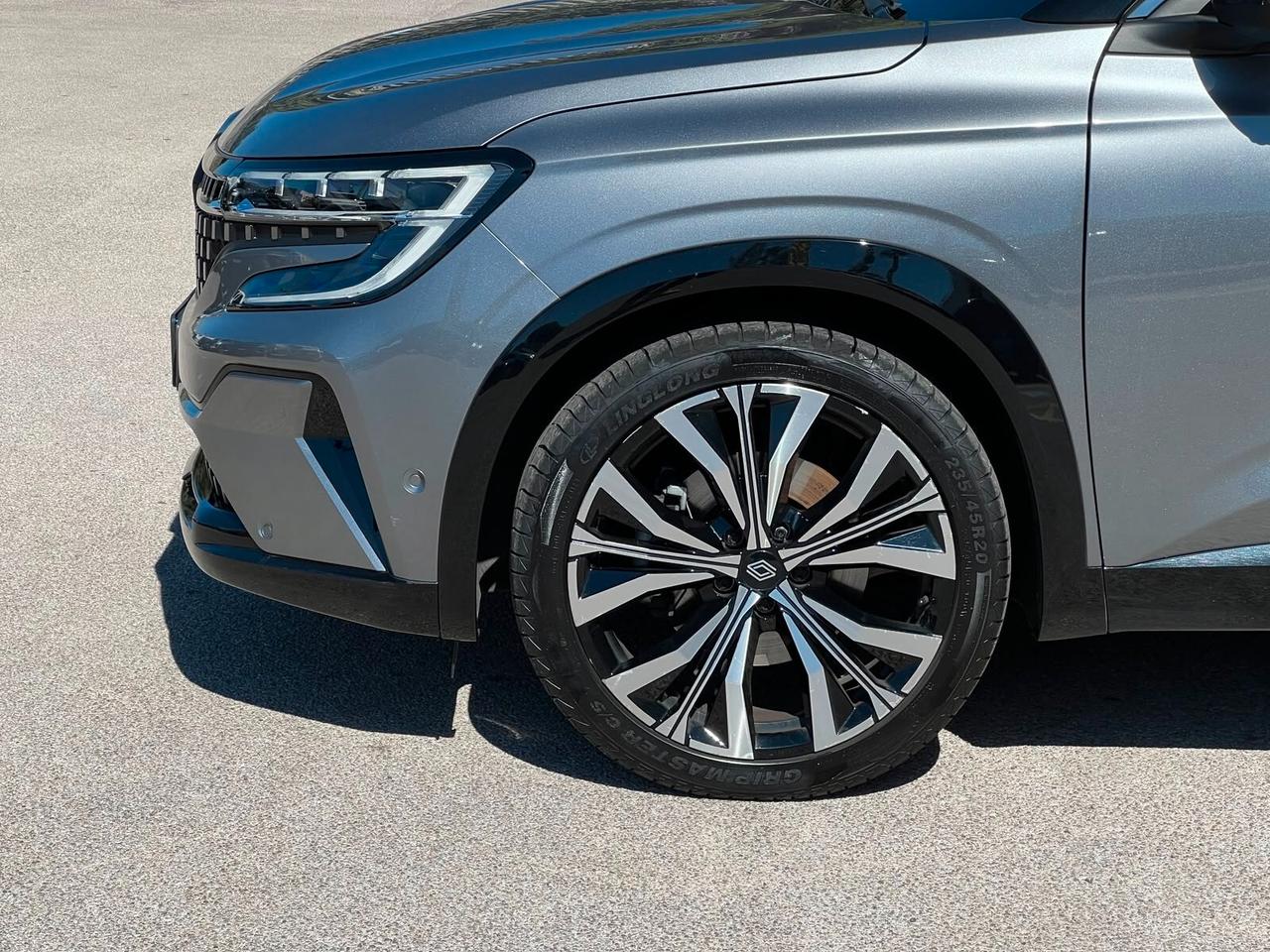 Renault Austral 1.2 E-Tech full hybrid 200cv Iconic Auto