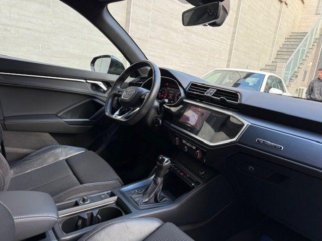 AUDI Q3 40 TFSI quattro S tronic S line edition