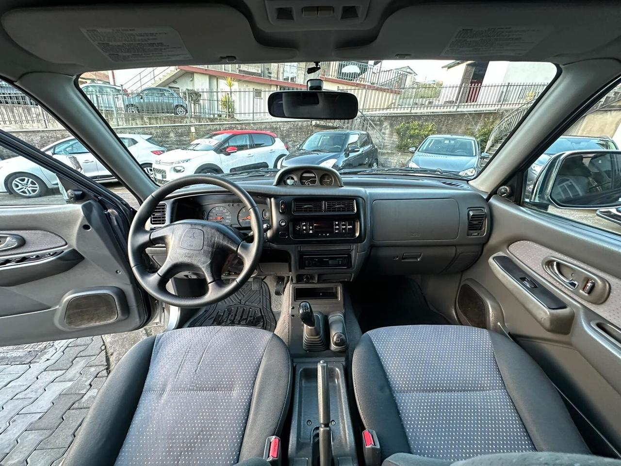 Mitsubishi L200 2.5 TDI 4WD Club Cab Pup. GLS Targ.