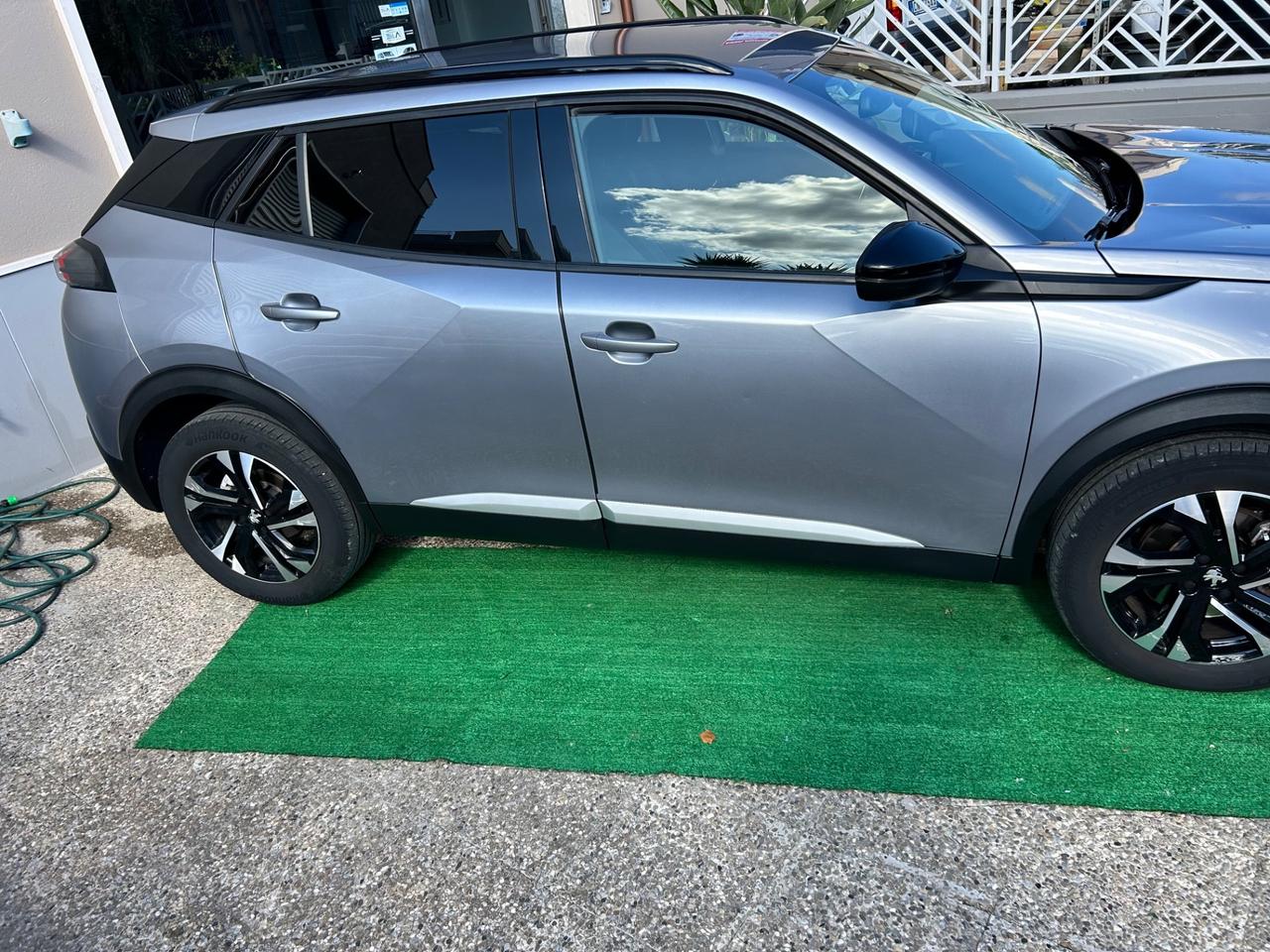Peugeot 2008 BlueHDi 130 S&S EAT8 Allure