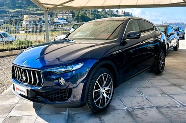 Maserati Levante V6 Diesel 250cv AWD