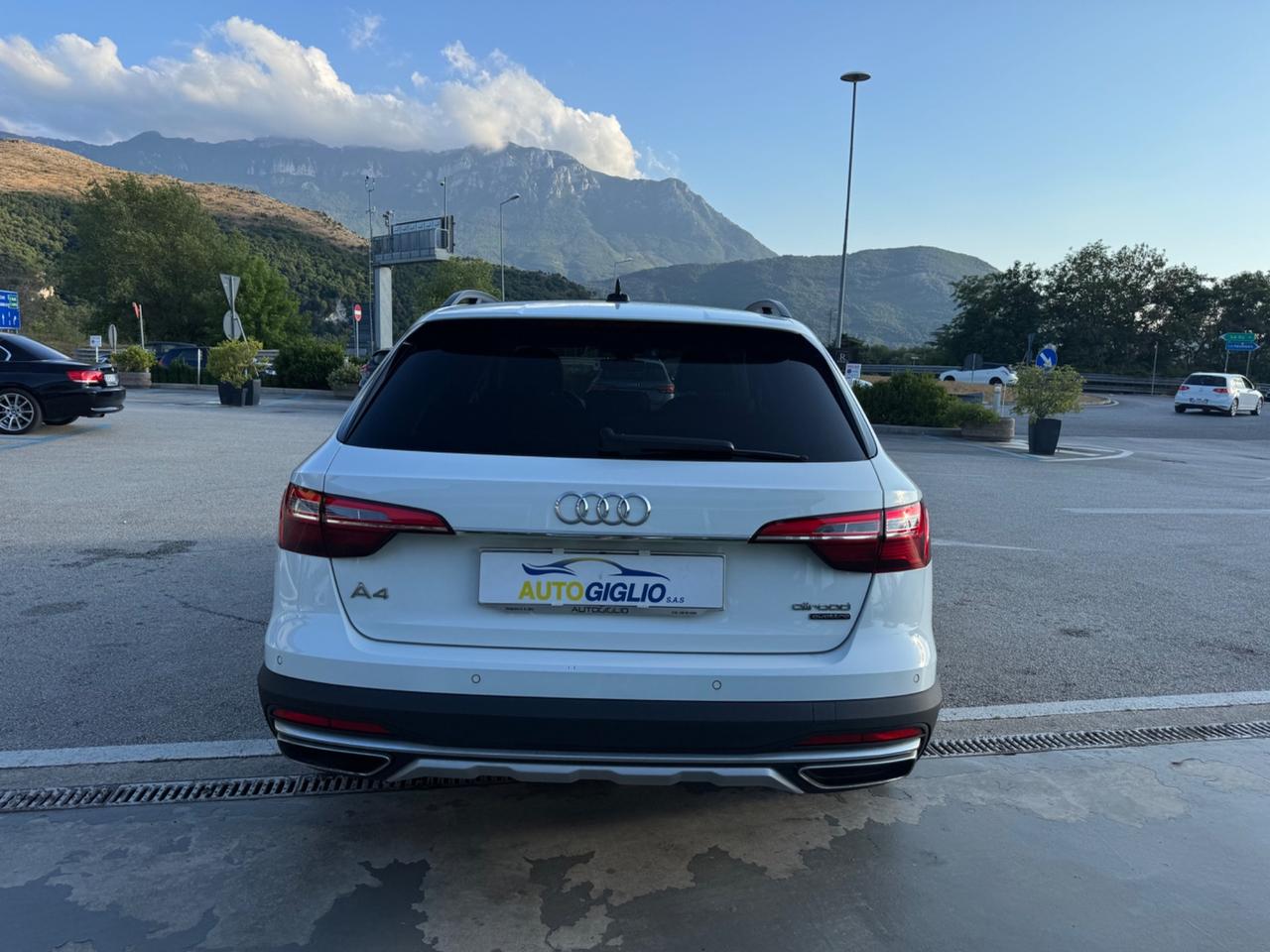 Audi A4 allroad A4 allroad 40 TDI 204 CV S tronic Identity Contrast