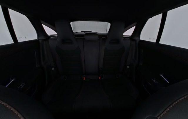 MERCEDES-BENZ CLA 200 d Automatic 4Matic Shooting Brake Premium