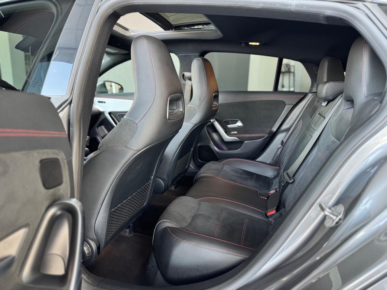 Mercedes CLA 180d Premium AMG TETTO AMBIENT LIGHT