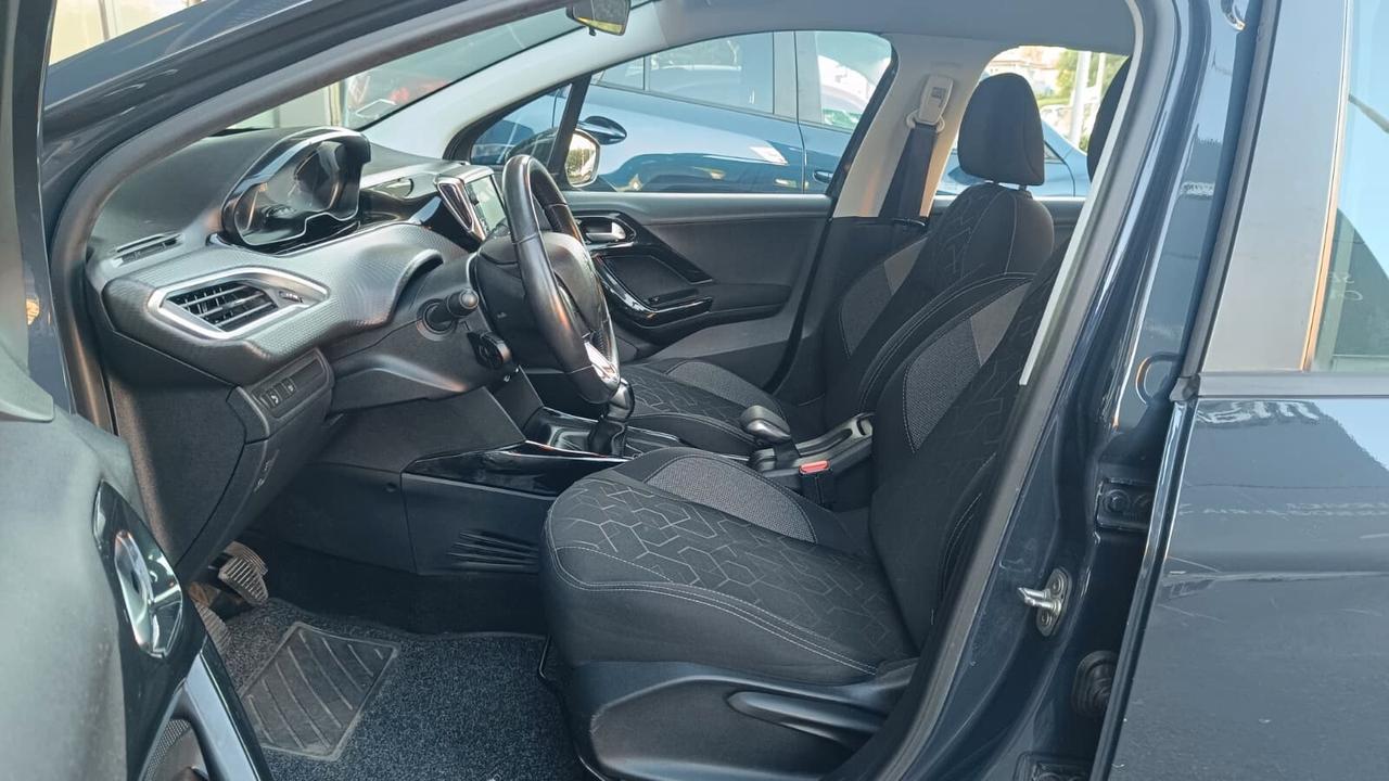 Peugeot 2008 PureTech 82 Active