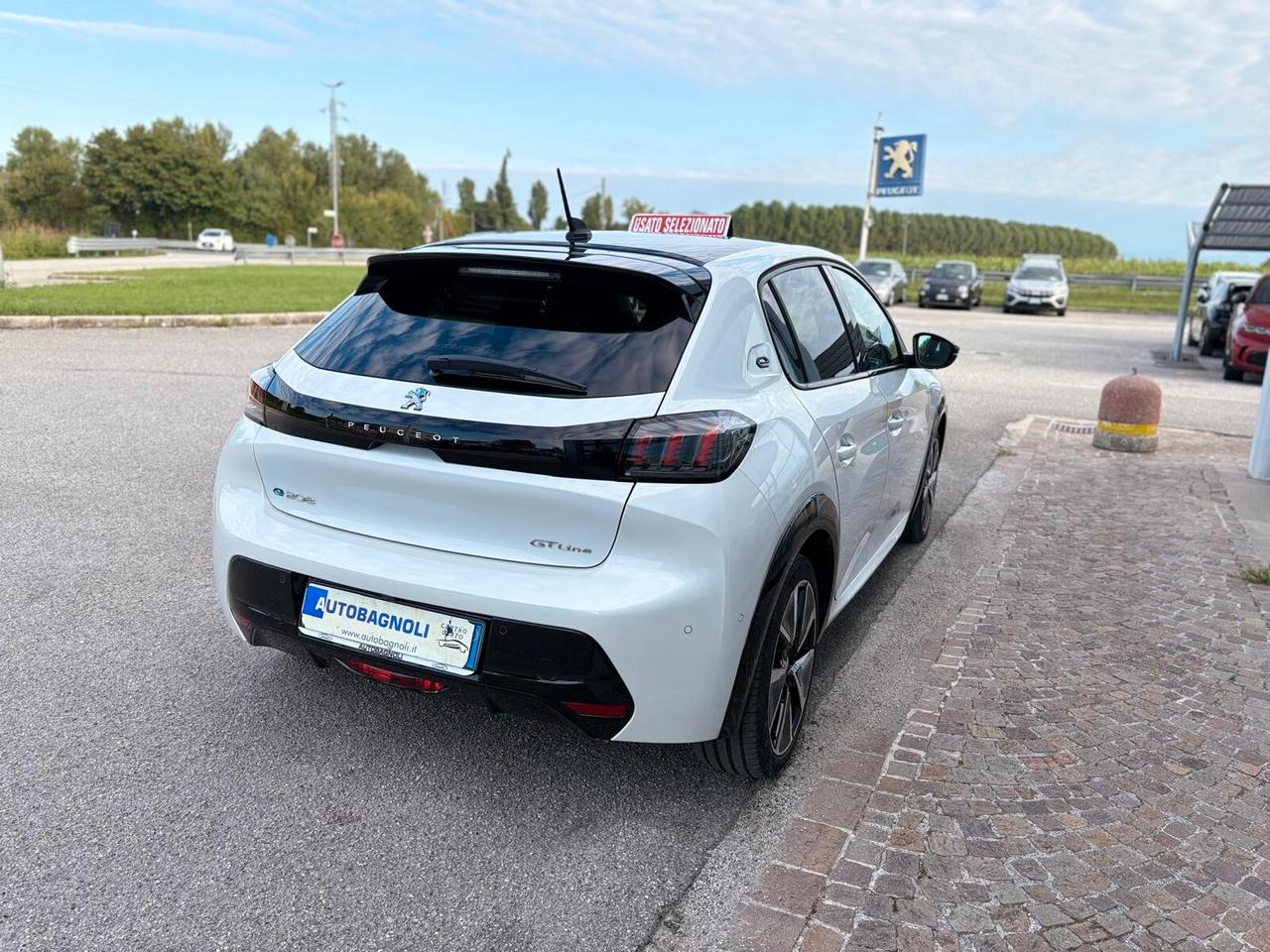 Peugeot 208 GT Line motore elettrico 5 porte SPOTICAR