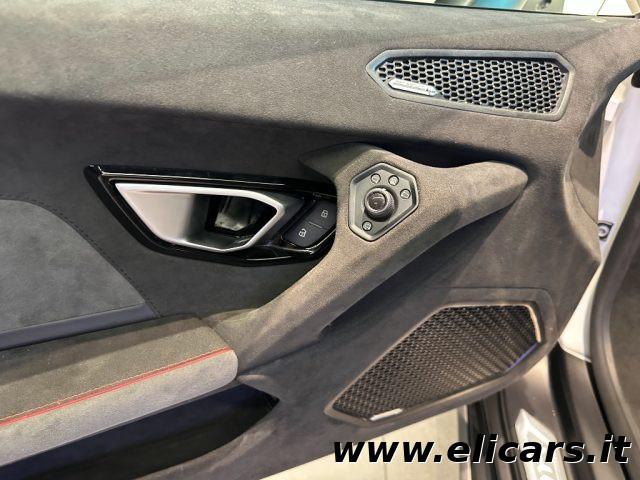 LAMBORGHINI Huracan Huracán Sterrato 5.2 V10 EVO RWD