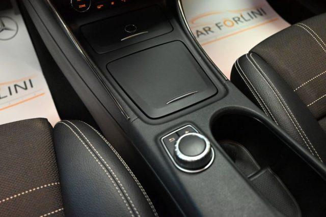 MERCEDES-BENZ GLA 200 CDI AUTO F1 SPORT 136CV NAVI CAM XENO PDC 18"FULL!