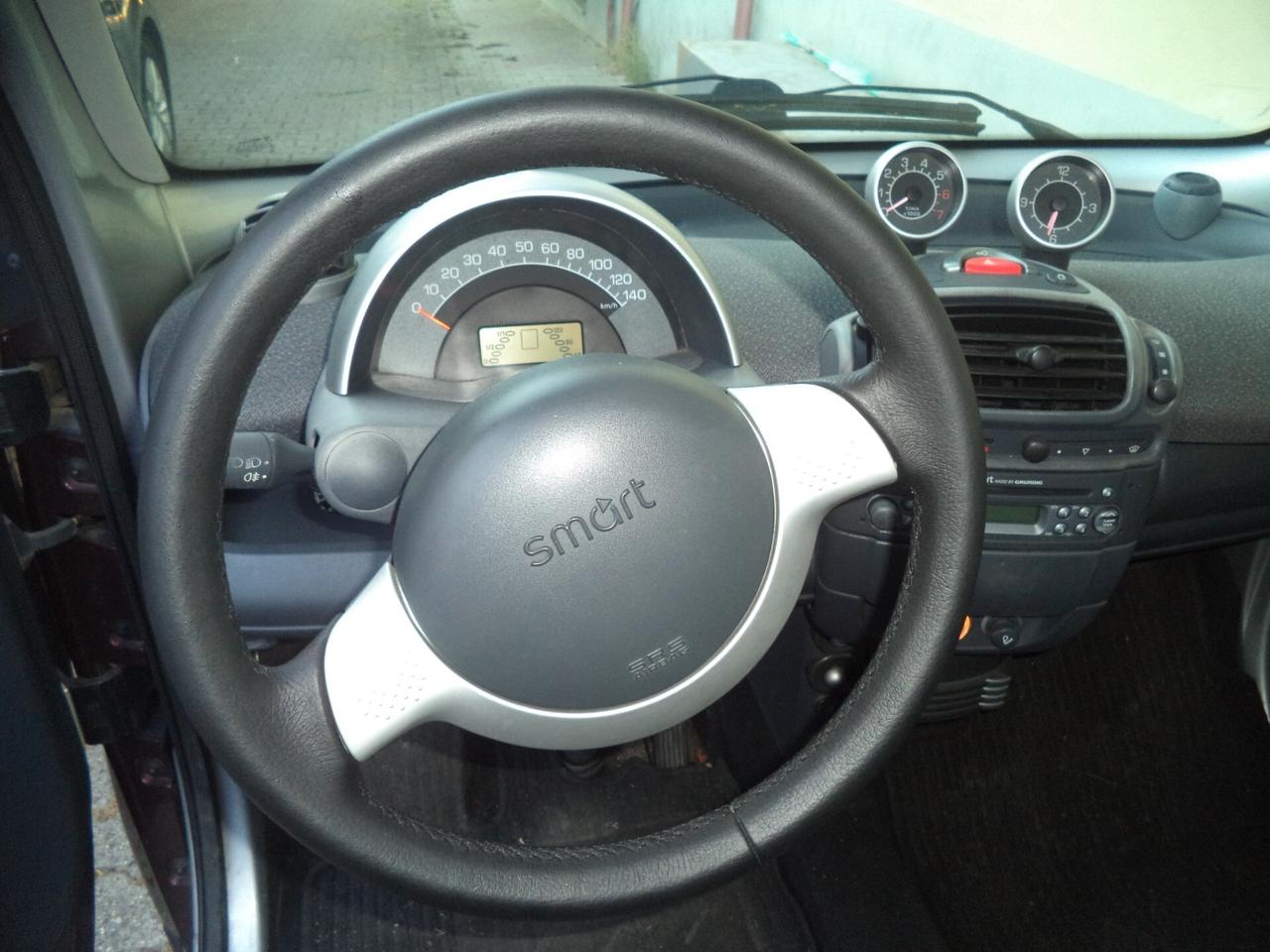 Smart ForTwo 700 cabrio grandstyle (45 kW)