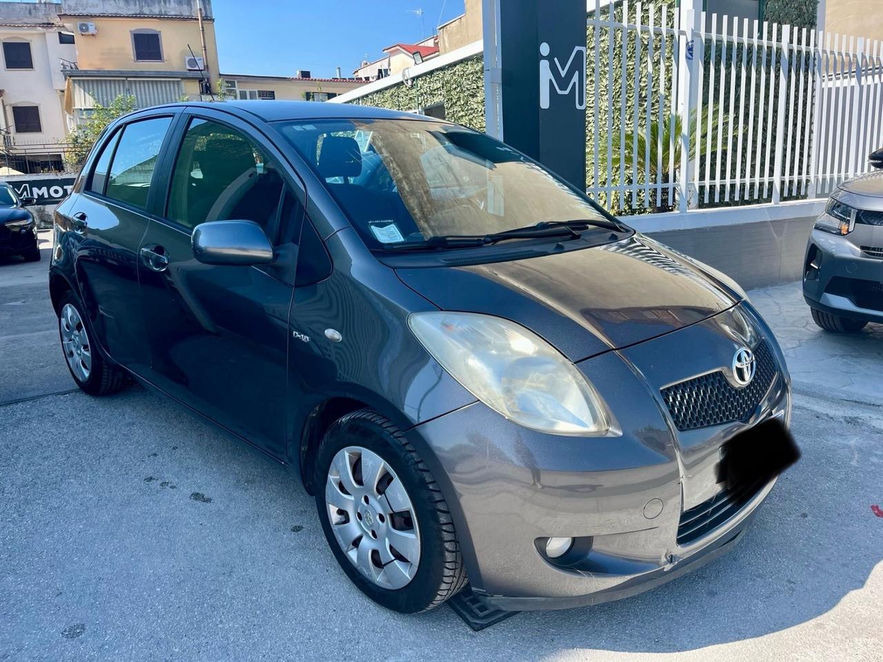 Toyota Yaris 1.4 D-4D 5 porte Sol
