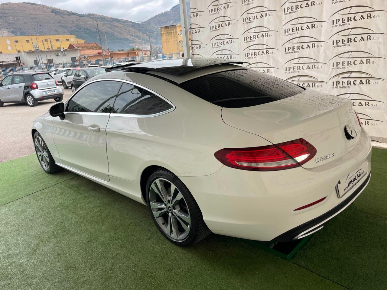 Mercedes-benz C 220 d Coupé Premium