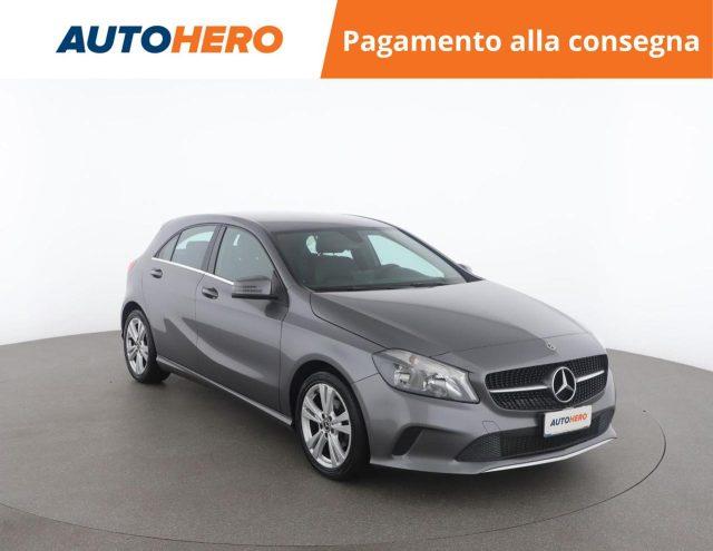 MERCEDES-BENZ A 180 d Automatic Business