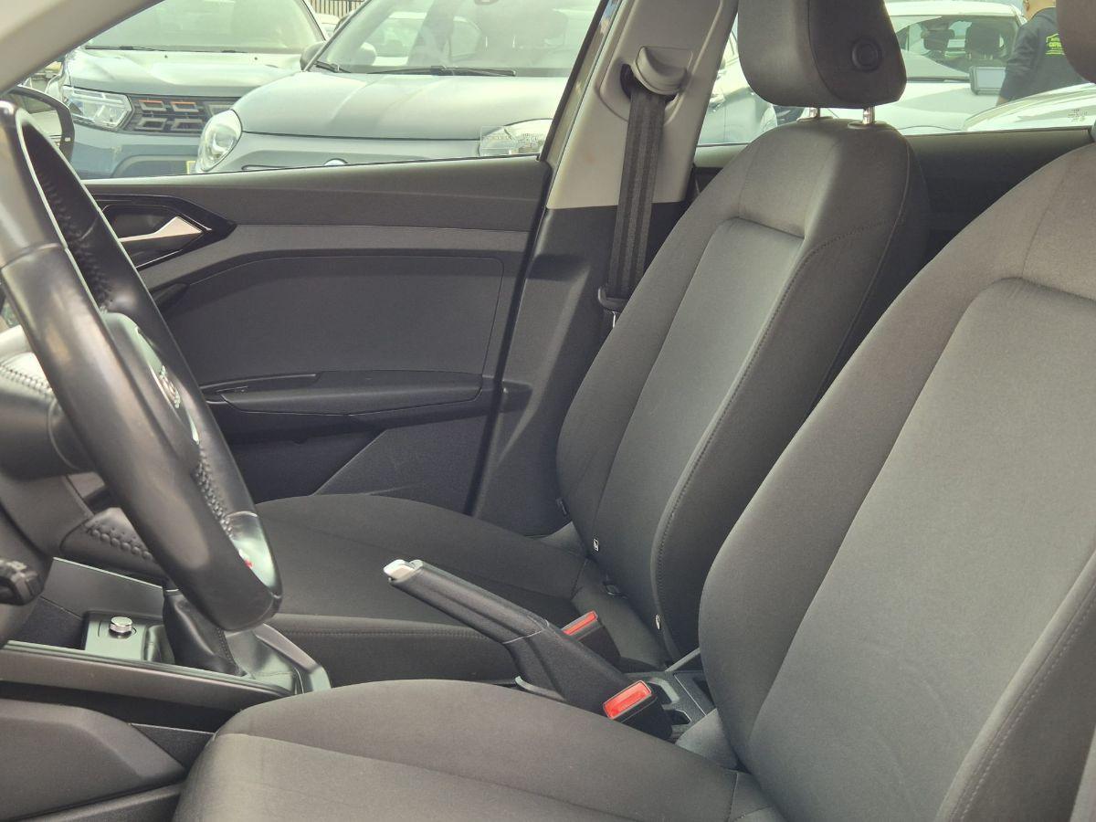 AUDI - A1 Sportback - A1 SPB 30 TFSI Identity Black