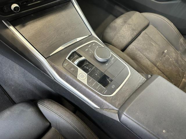 BMW 318 D 48V TOURING BUSINESS ADVANTAGE