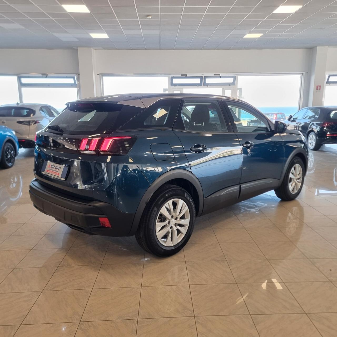PEUGEOT 3008 ACTIVE PACK 1.5 BlueHDi 130cv EAT8 Euro 6D