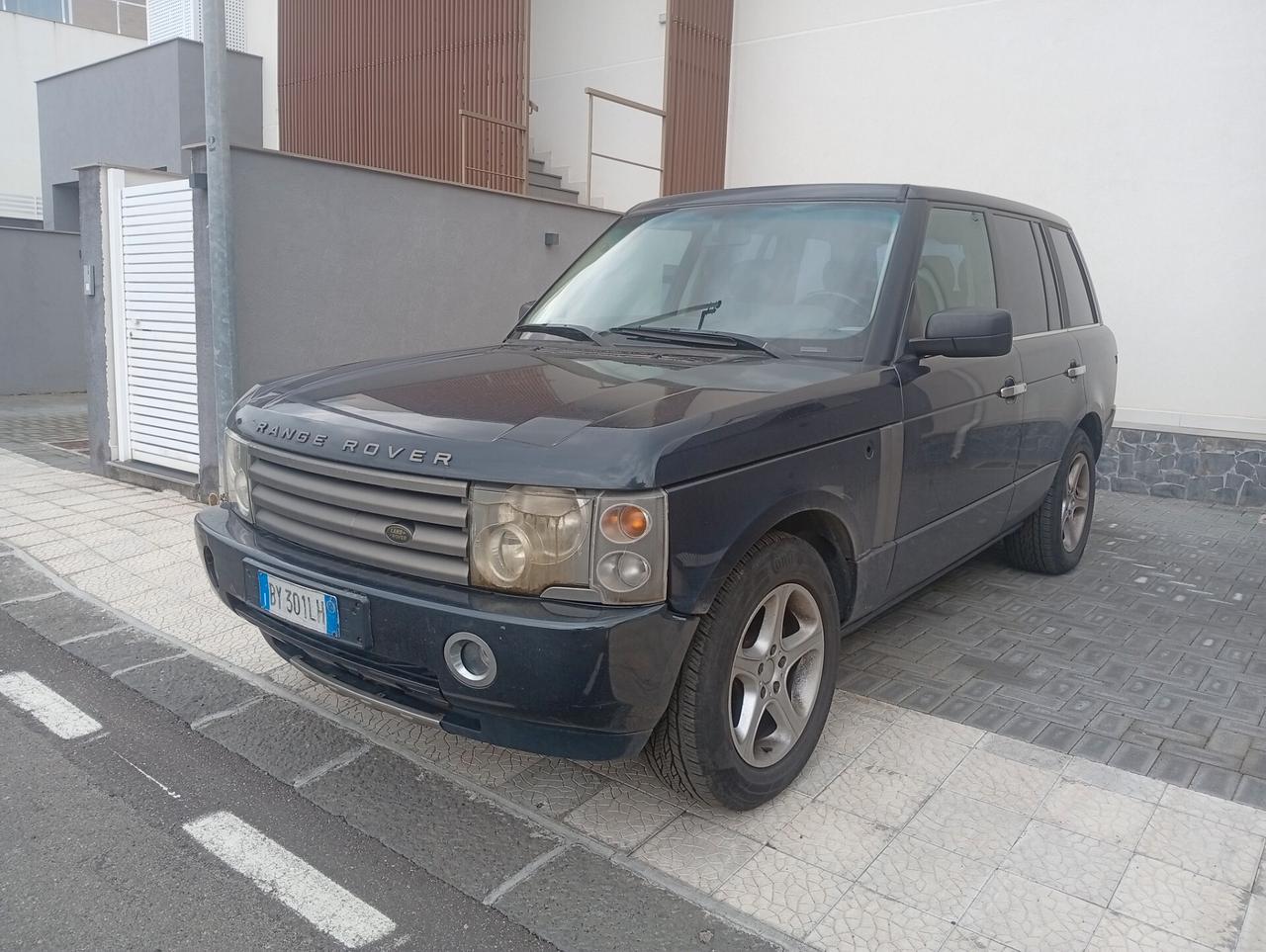 Land Rover Range 3.0 Td6 Vogue Foundry