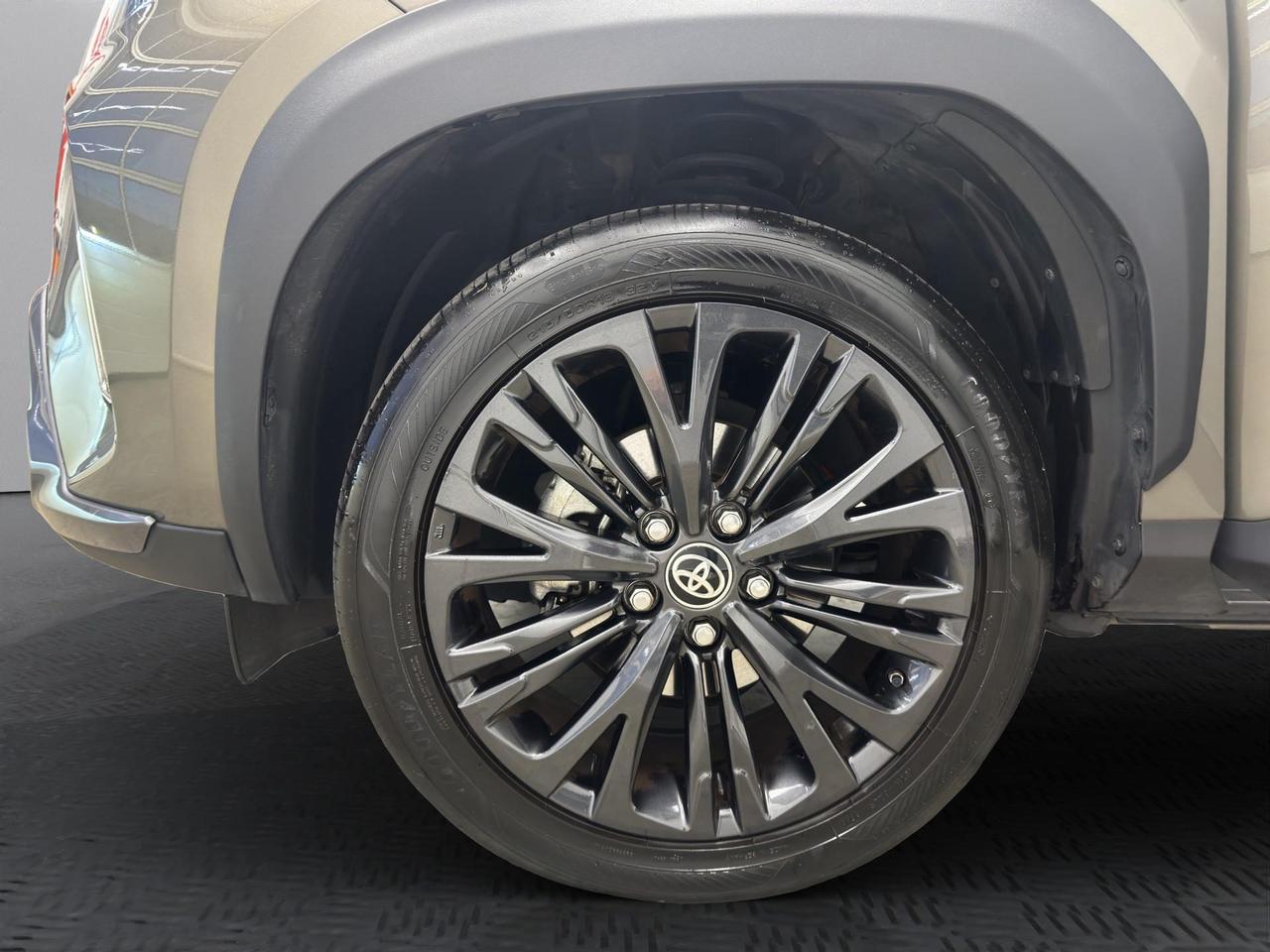 Toyota Yaris Cross 1.5h Adventure awd-i 116cv e-c