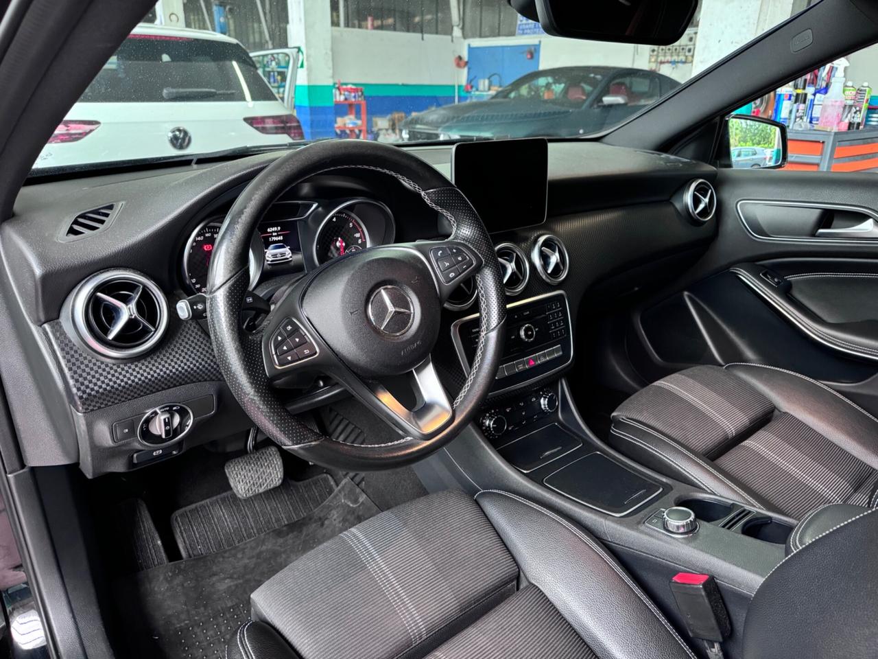 Mercedes-benz A 180 A 180 d Automatic Sport