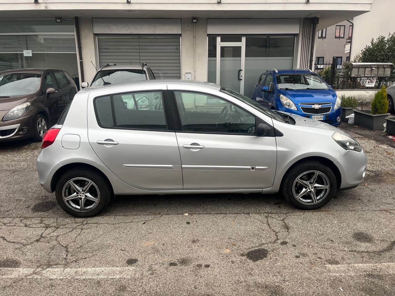 Renault Clio Storia 1.2 5 porte Confort