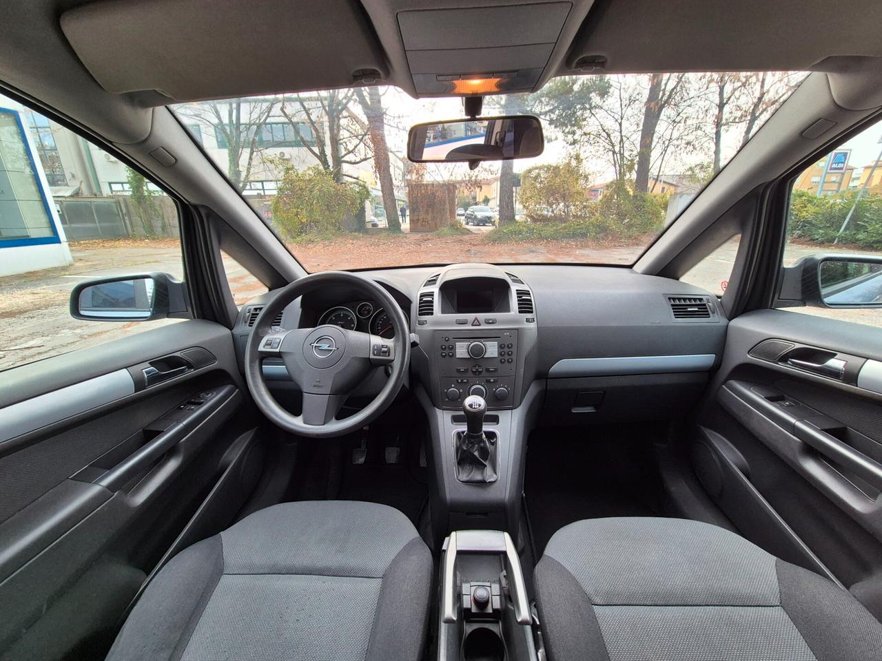 ZAFIRA 7 POSTI GANCIO TRAINO GARANZIA 12 MESI