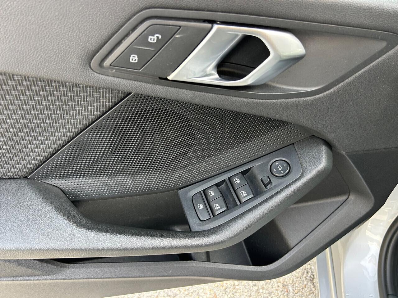 BMW 116d 5 porte Business Advantage 2020