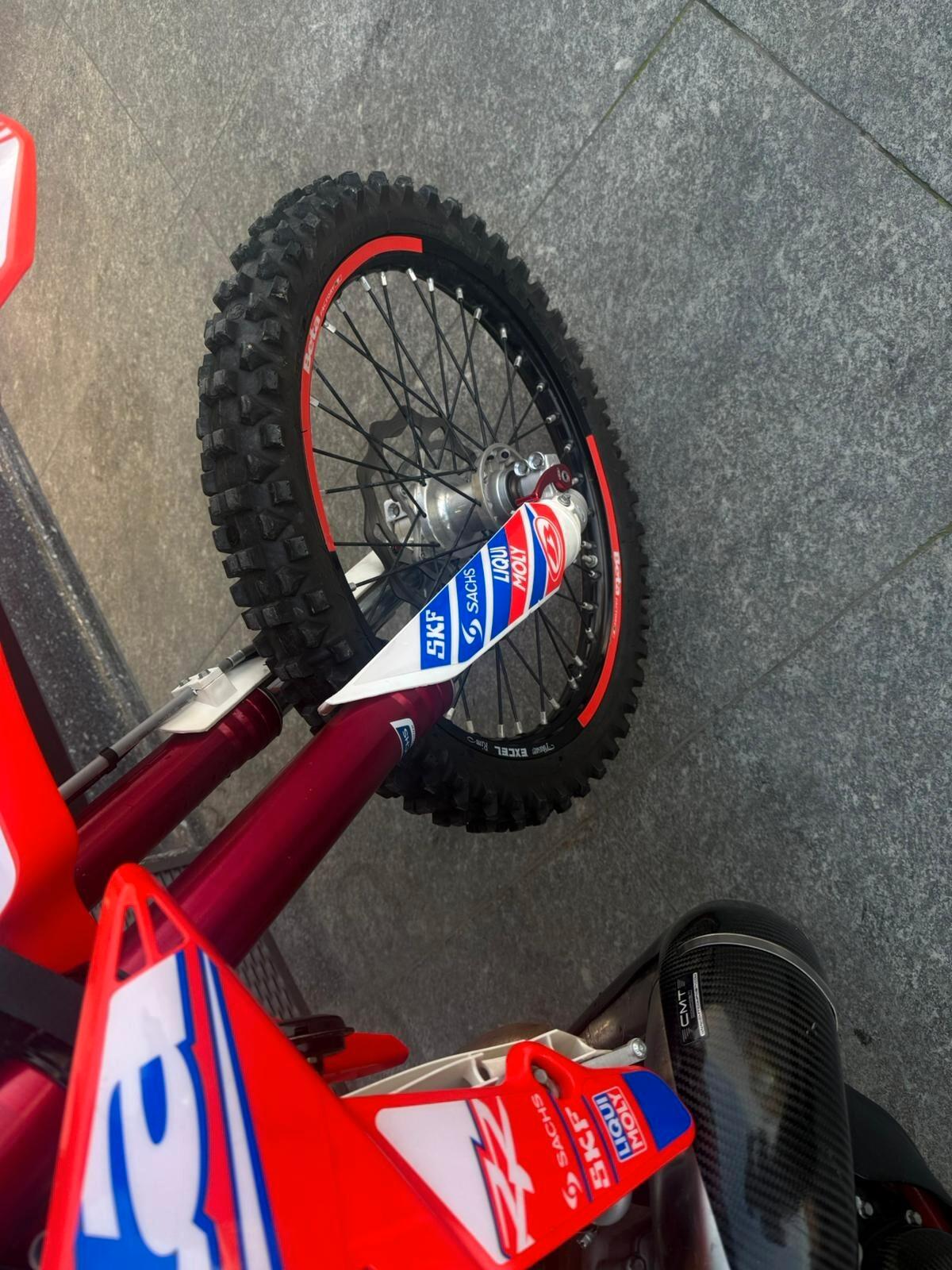 Beta RR Enduro 300 Racing