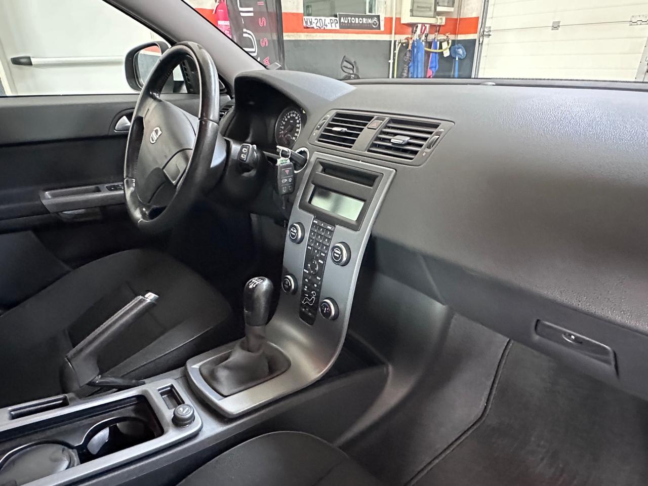 Volvo V50 D2 POLAR PLUS