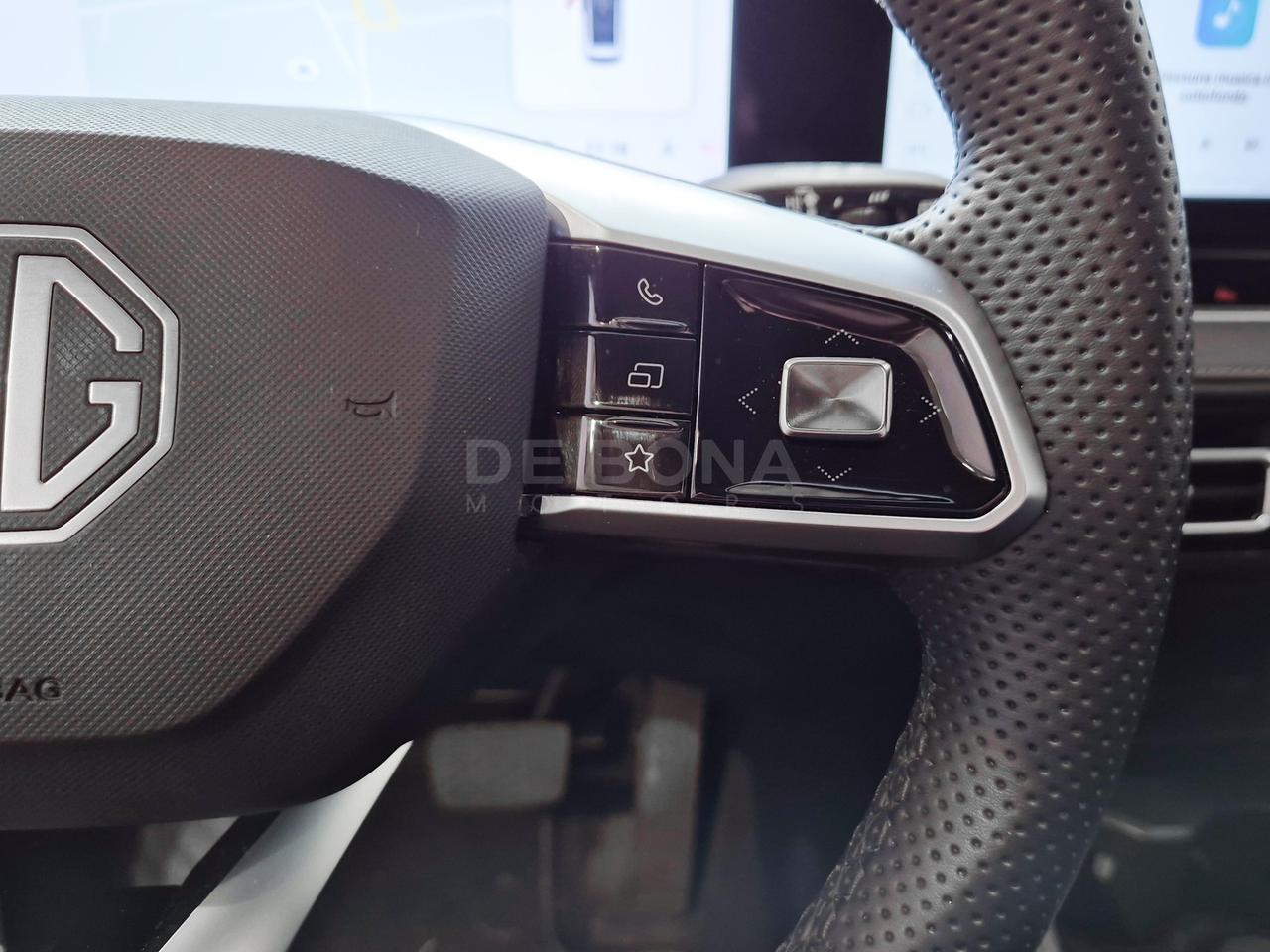 Mg HS 1.5 phev luxury