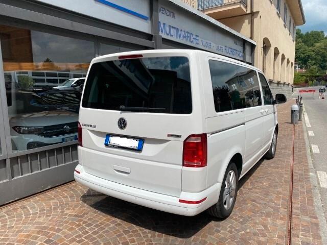 Volkswagen Caravelle 2.0 TDI 150CV DSG 4 Motion 5 Posti Autocarro