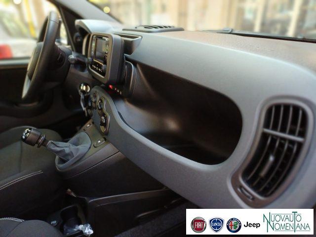 FIAT Panda Pandina 1.0 FireFly S&S Hybrid Icon Km0