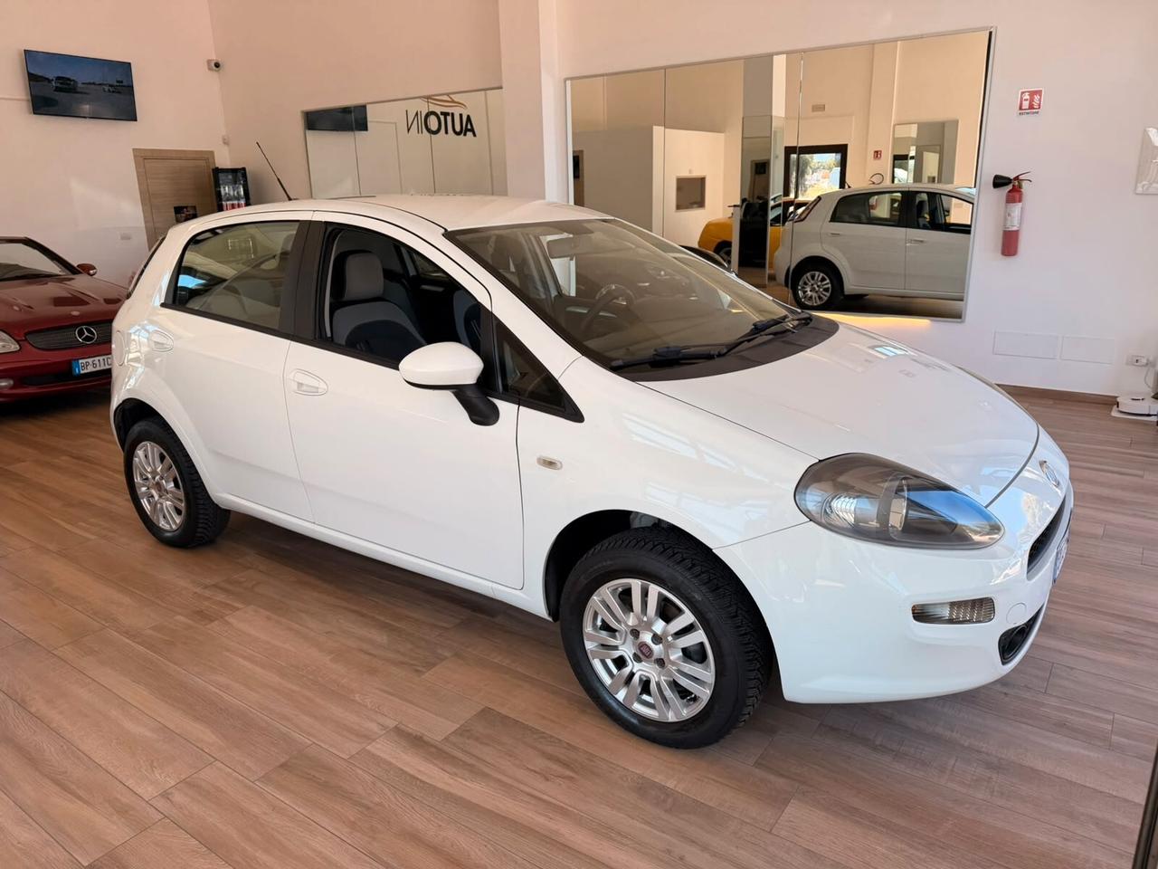 Fiat Punto 1.4 8V 5 porte Natural Power Pop