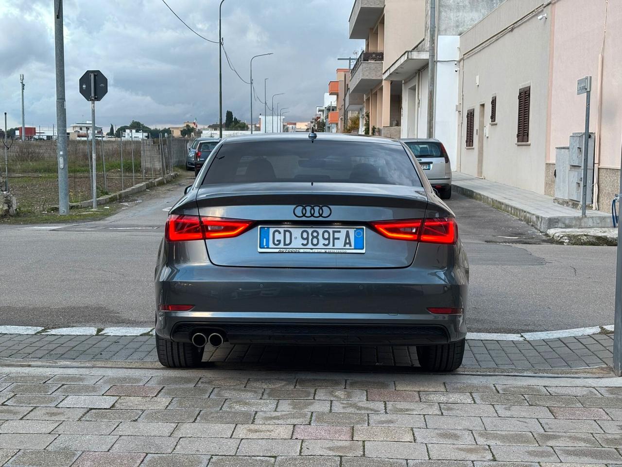 Audi A3 Sedan 2.0 TDI 150cv S line competition - 2016