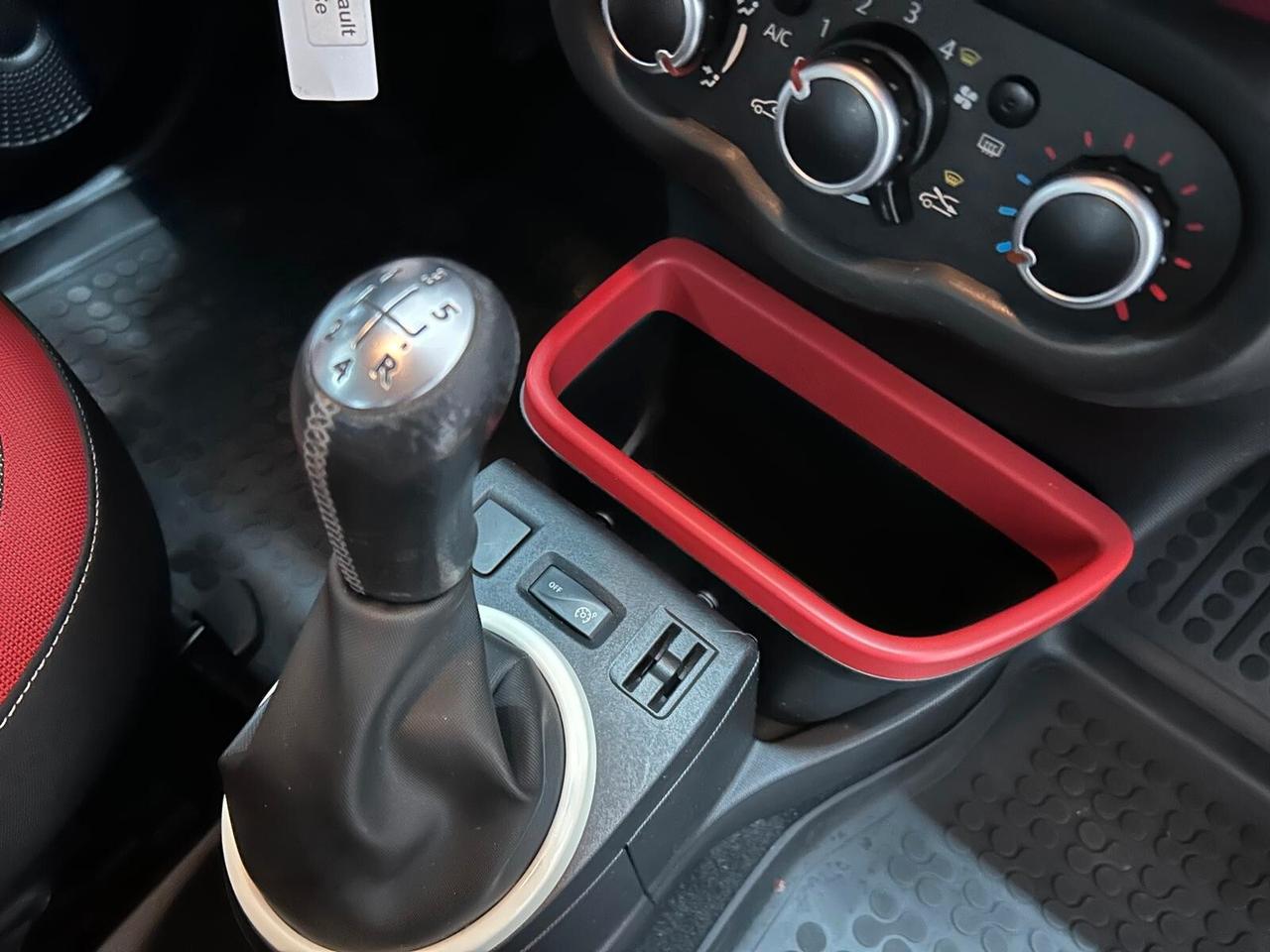 Renault Twingo 1.0 SCe Experience