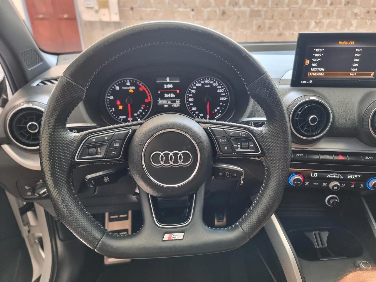 Audi Q2 30 TDI S line Edition FARI FULL LED 1.6 TDI 115 CV